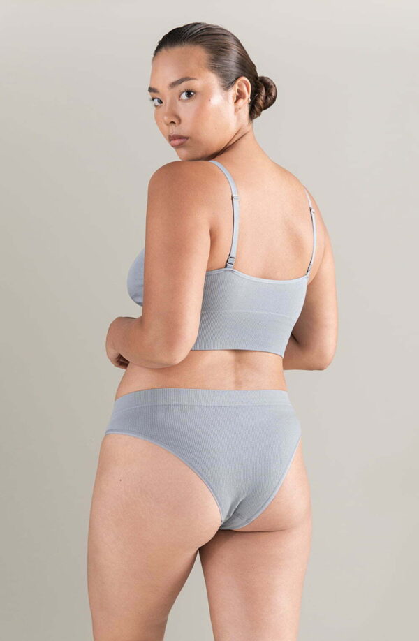 The TENCEL™ Seamless Bralette Storm Grey - Image 4