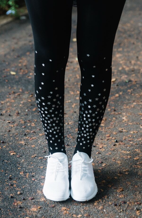 Zohara "Rise And Shine" Silver Print Tights - Image 2